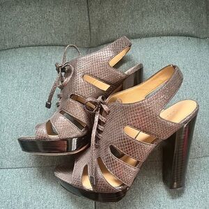 COACH Moreen Metallic Snake Leather Lace Up Slingback High Heel Sandals Size 8